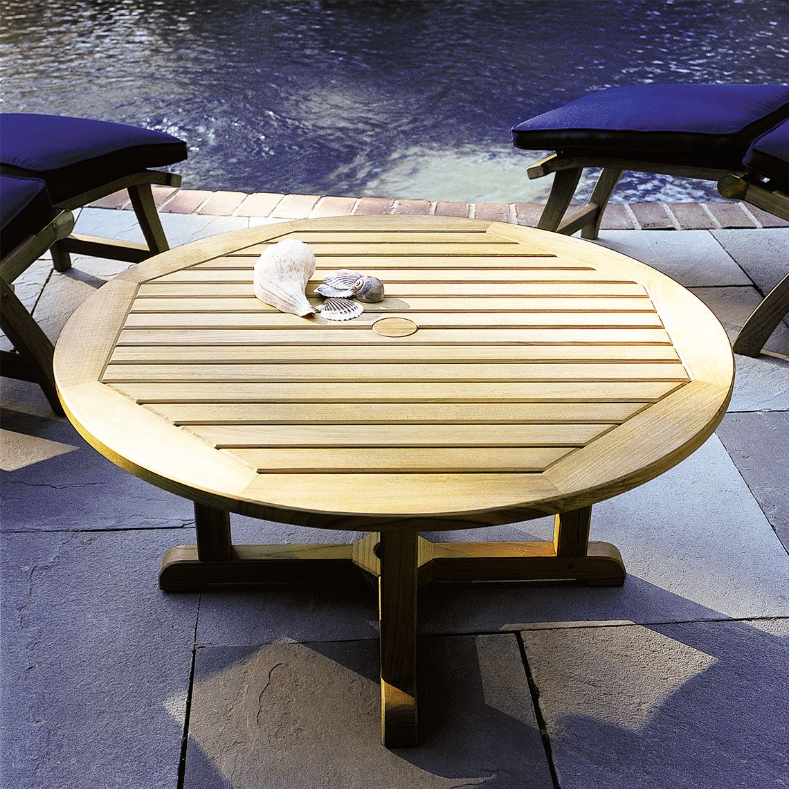 The Essex 35" Coffee Table, crafted from Grade A teak. Features classic English dining and occasional tables. By Kingsley Bate. Find a dealer near you. - alternate view