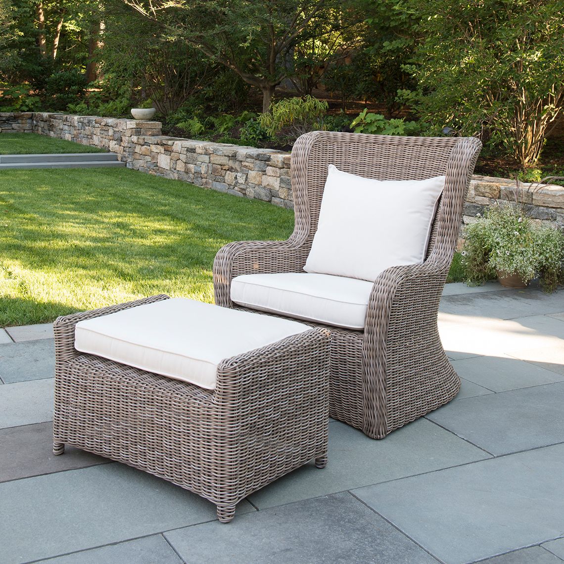 Sag Harbor High Back Lounge Chair - Image 4