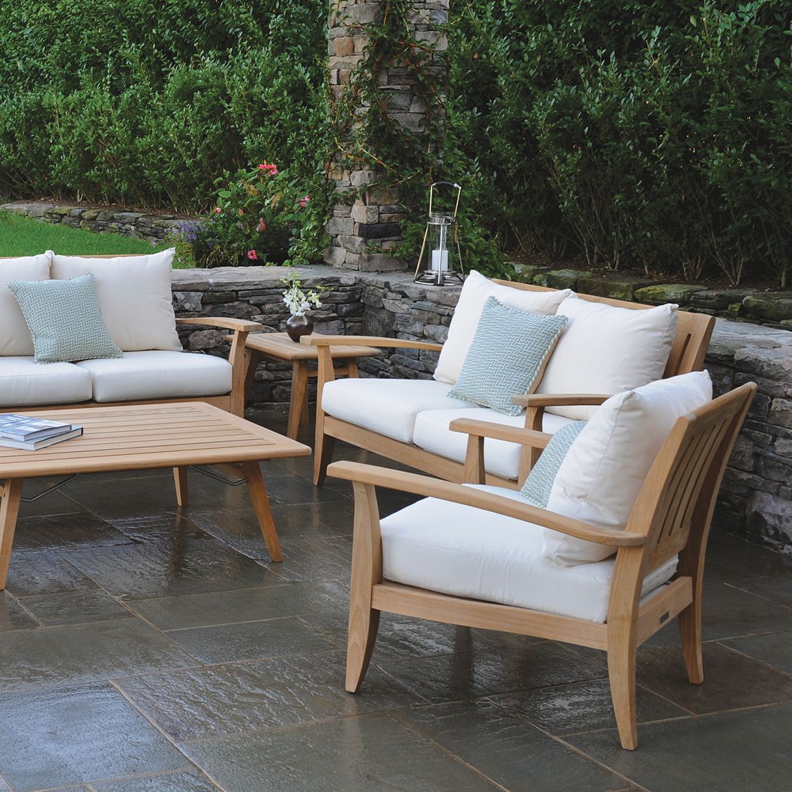 Ipanema Teak Outdoor Settee - Image 3