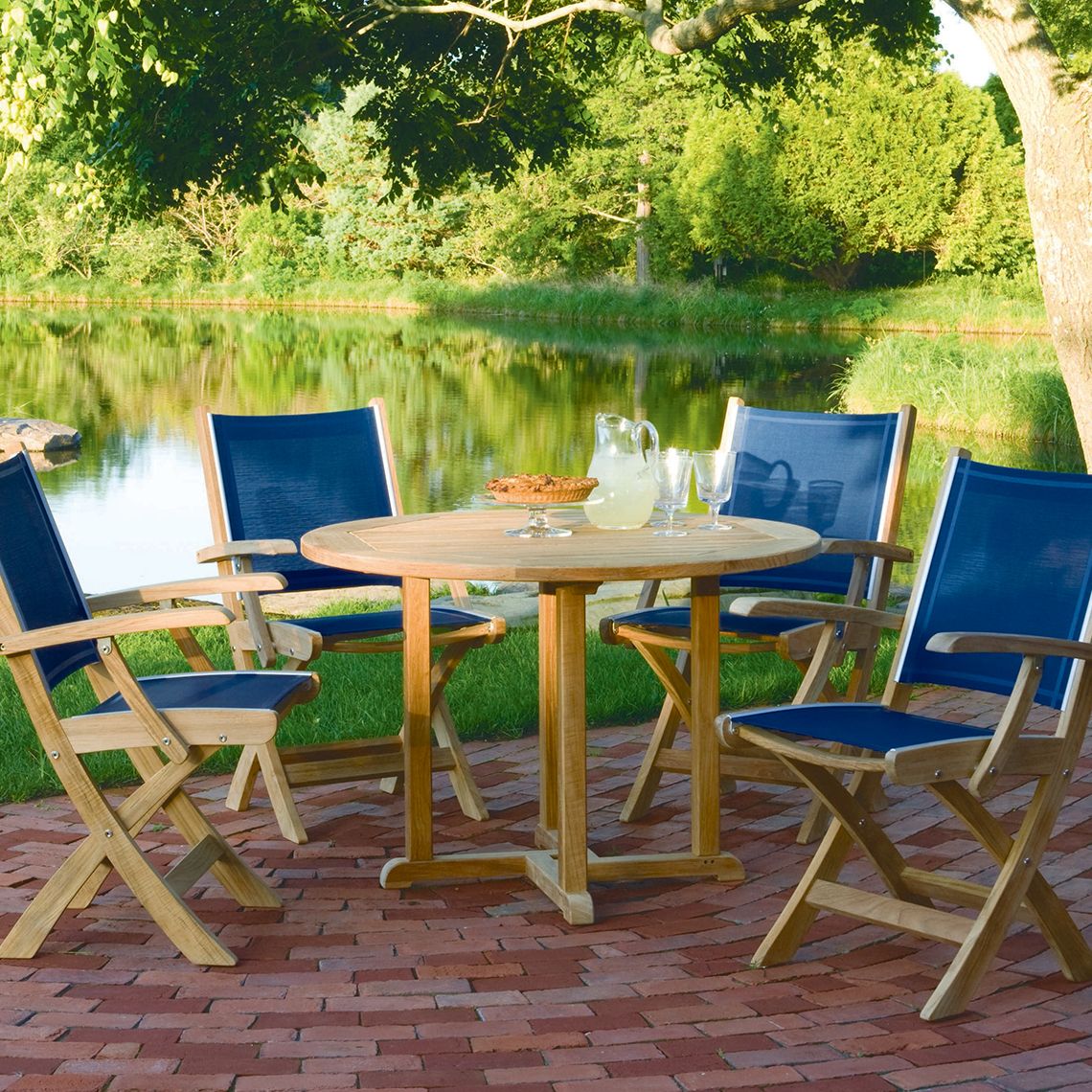 Essex 42" Round Dining Table - Image 3